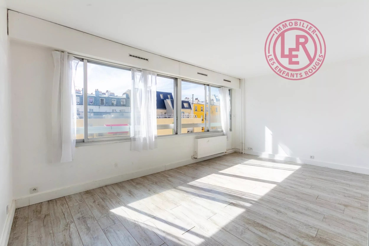 Appartement de luxe à vendre à Paris 11ème, 340 000 €, Photo 2