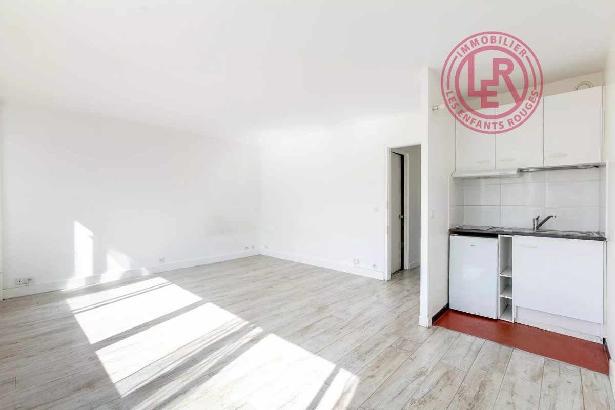 Appartement de luxe à vendre à Paris 11ème, 340 000 €, Photo 3