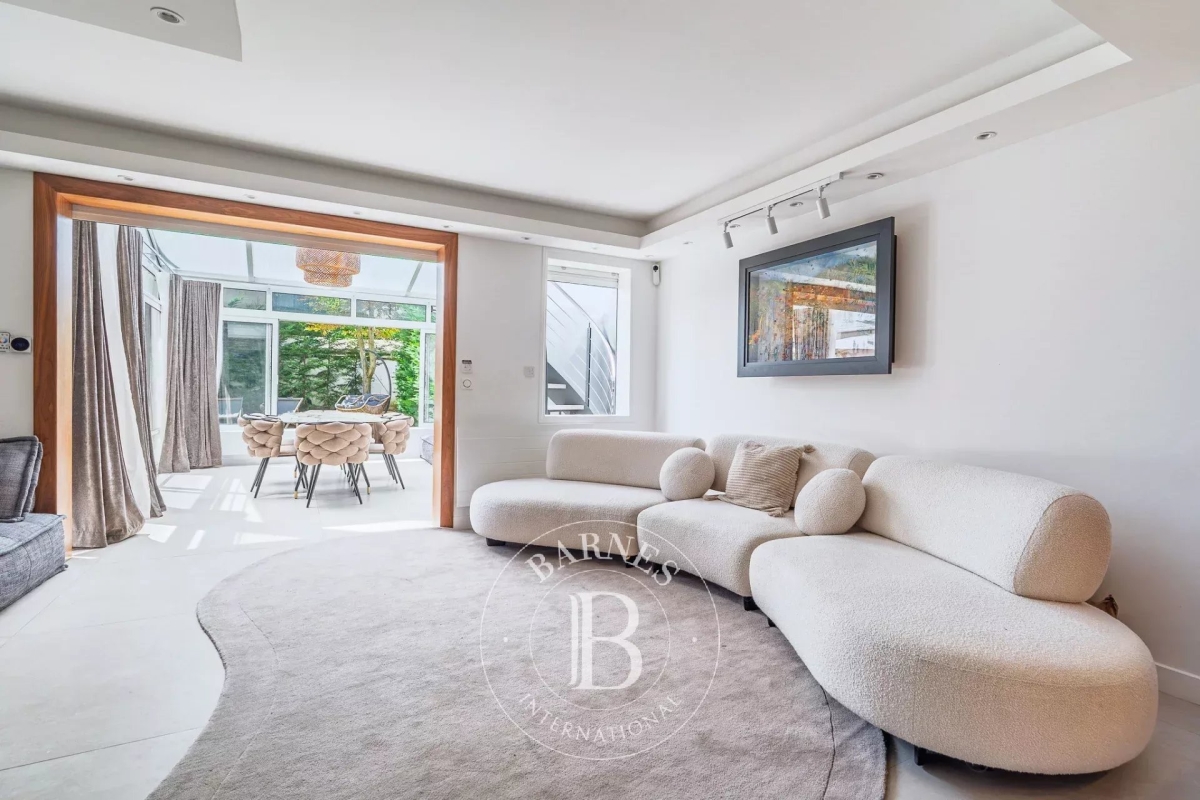 Luxury Apartment for sale in Levallois-Perret, 1 980 000 €, Photo 4