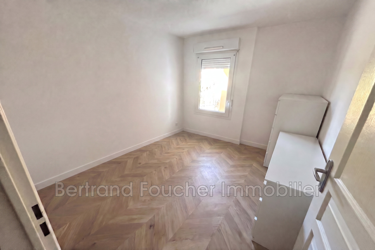 Luxury Apartment for sale in Cavalaire-sur-Mer, 280 000 €, Photo 5