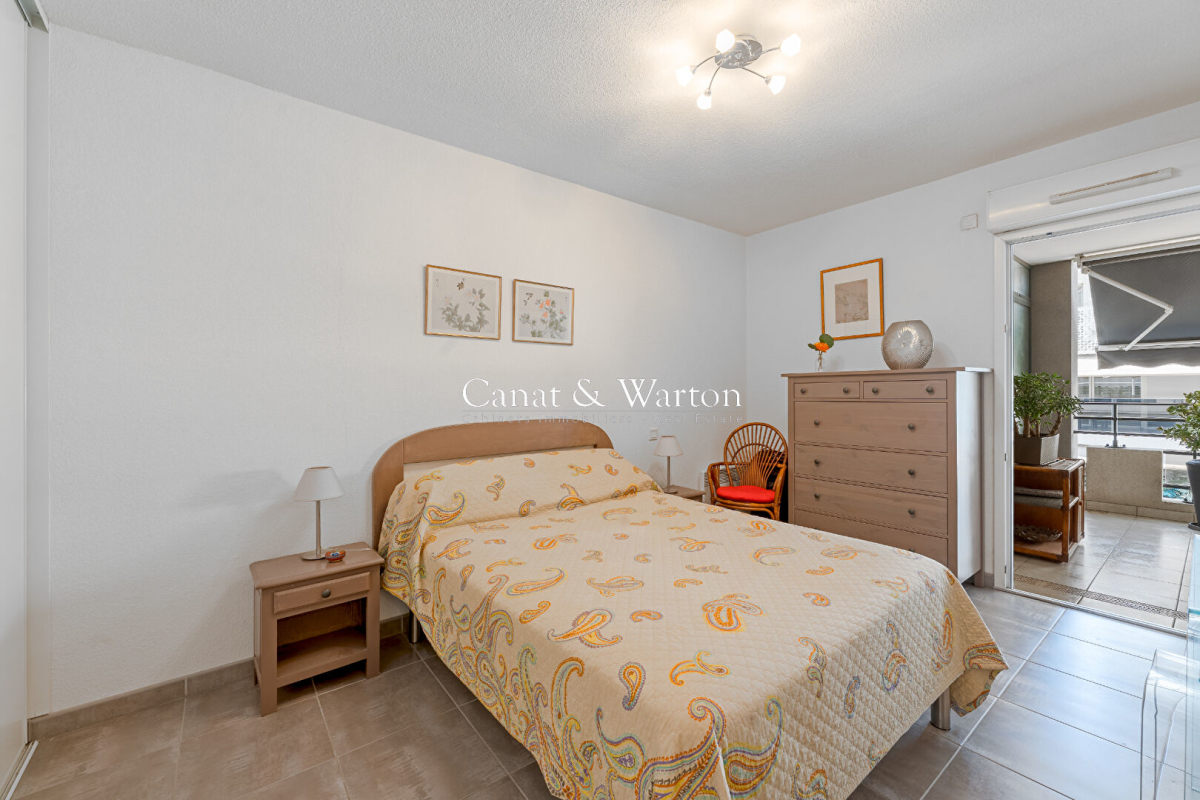 Luxury Apartment for sale in Saint-Raphaël, 420 000 €, Photo 5