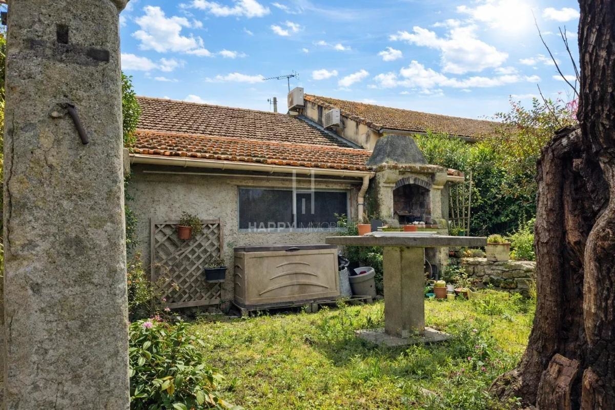 Luxury House for sale in Saint-Rémy-de-Provence, 332 000 €, Photo 4