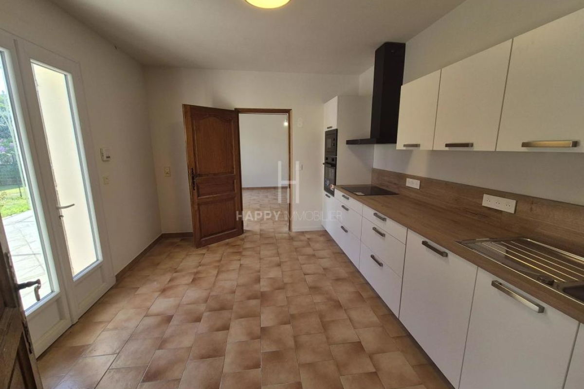 Luxury House for sale in Saint-Rémy-de-Provence, 630 000 €, Photo 6