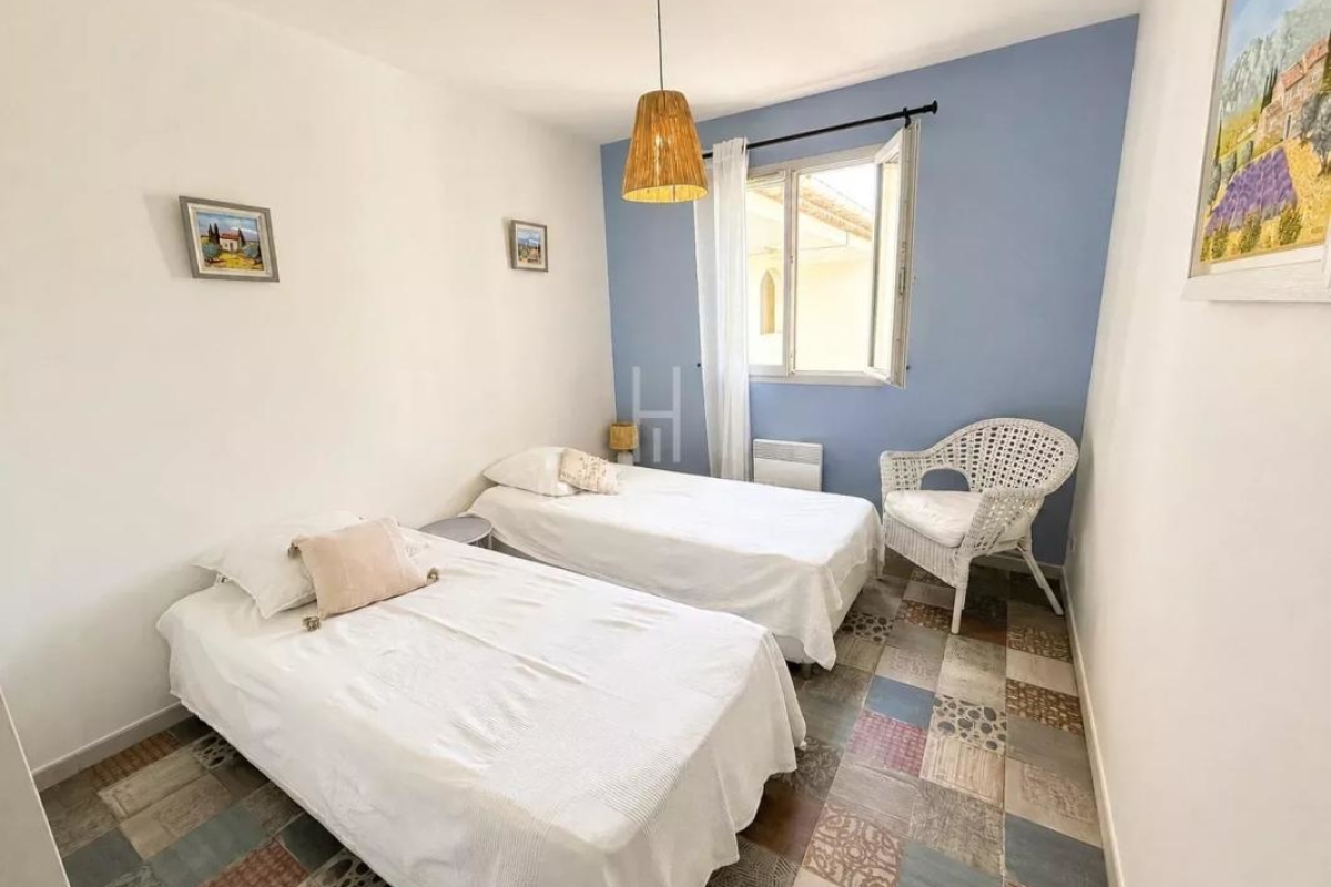 Luxury Apartment for sale in Saint-Rémy-de-Provence, 387 000 €, Photo 6