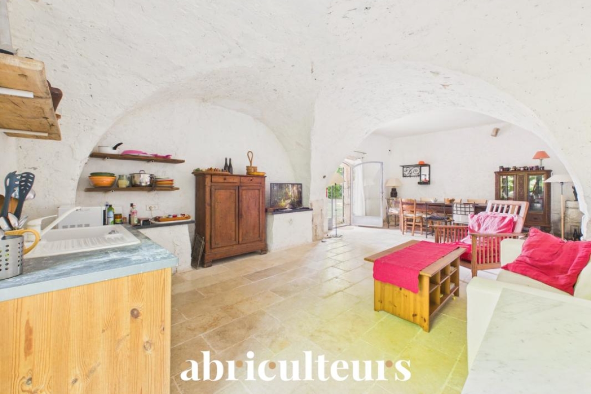 Luxury House for sale in Orgon, 715 000 €, Photo 5