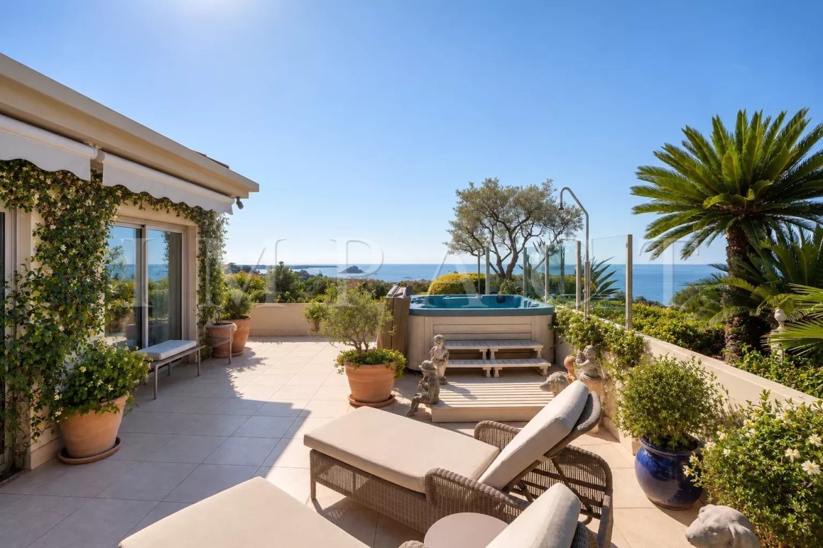 Appartement de luxe à vendre à Cannes, 2 300 000 €, Photo 1