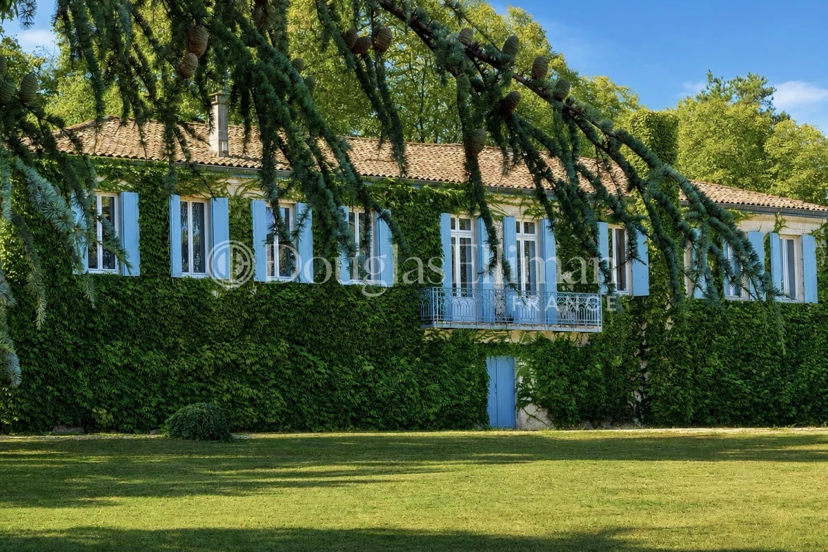 Luxury House for sale in Yvrac, 1 995 000 €, Photo 2