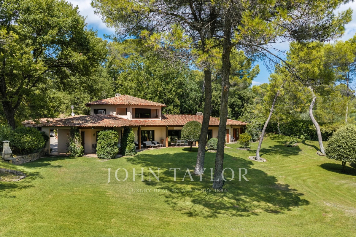 Maison de luxe à vendre à Mougins, 5 300 000 €, Photo 3