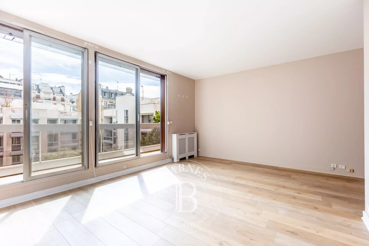 Luxury Apartment for sale in Boulogne-Billancourt, 590 000 €, Photo 5
