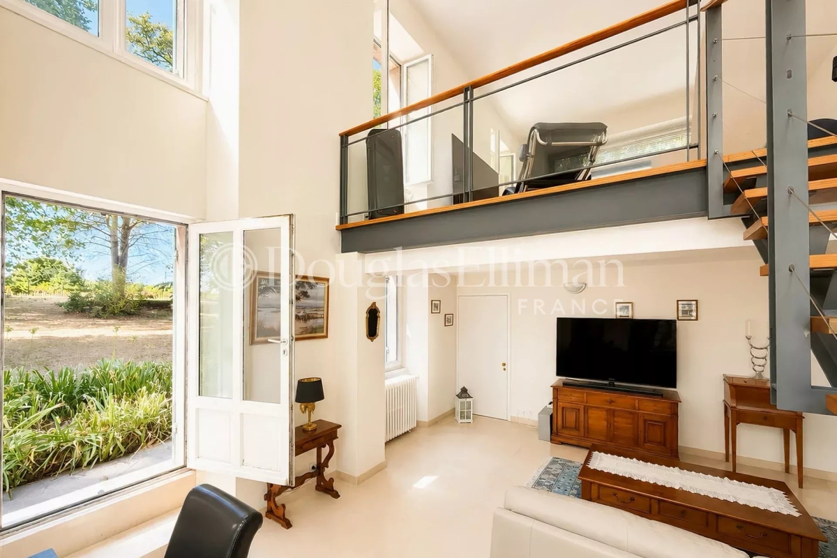 Luxury House for sale in Yvrac, 1 995 000 €, Photo 7