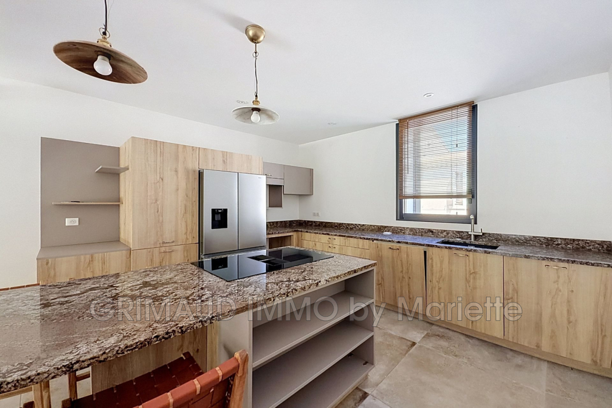 Maison de luxe à vendre à Cogolin, 645 000 €, Photo 4