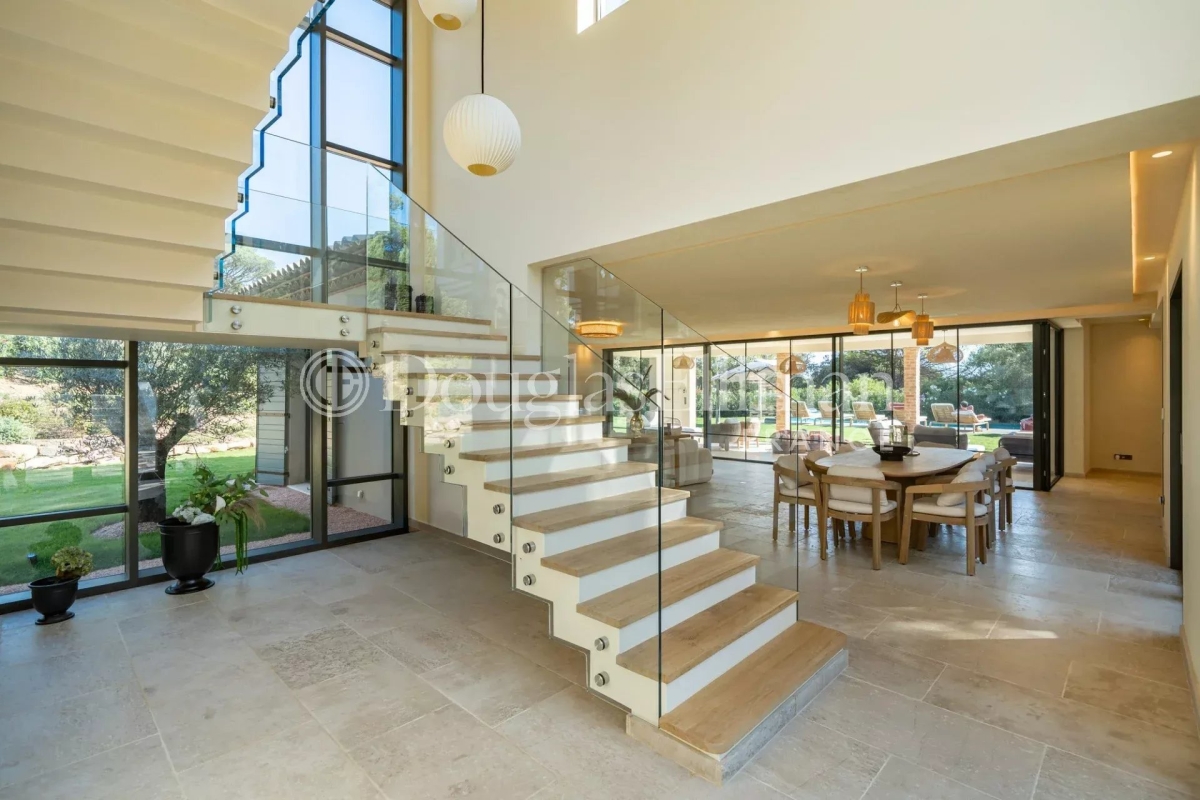 Maison de luxe à vendre à Saint-Tropez, 12 900 000 €, Photo 5