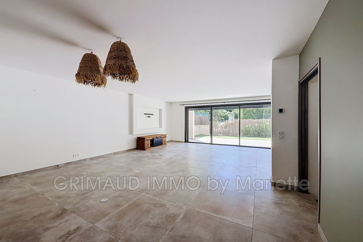 Maison de luxe à vendre à Cogolin, 645 000 €, Photo 6