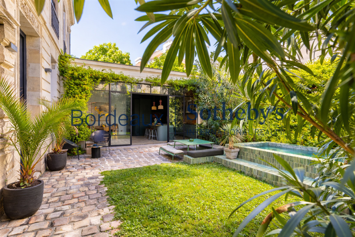 Maison de luxe à vendre à Bordeaux, 2 650 000 €, Photo 2