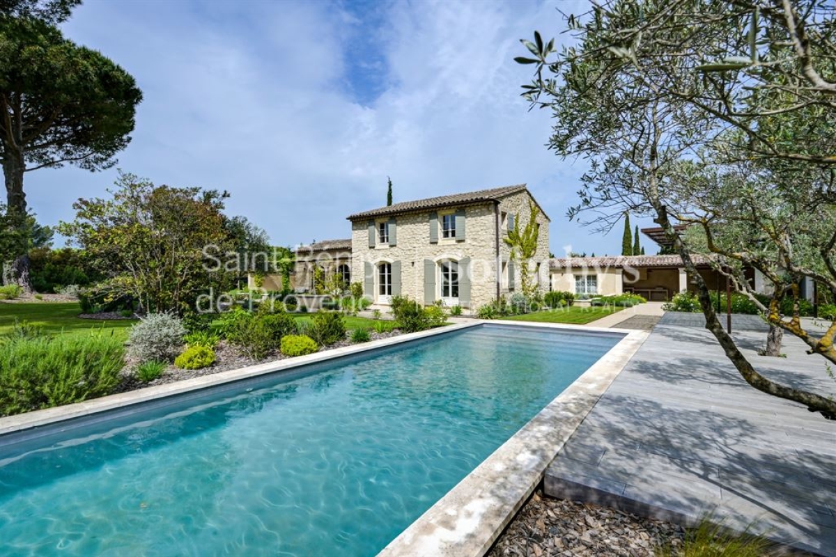 Maison de luxe à vendre à Eygalières, 3 850 000 €, Photo 3