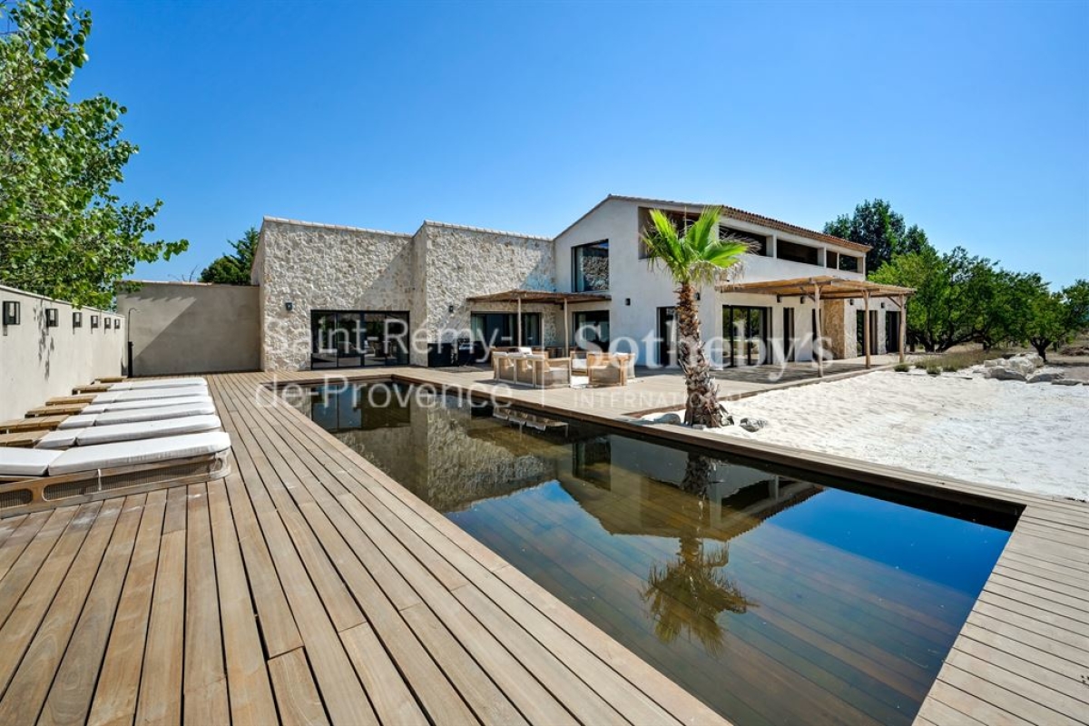 Maison de luxe à vendre à Eygalières, 5 900 000 €, Photo 3