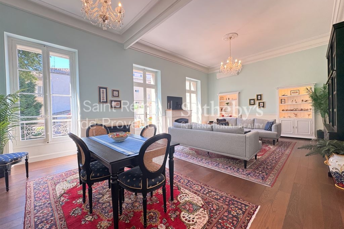 Appartement de luxe à vendre à Avignon, 660 000 €, Photo 3