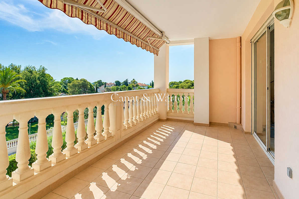 Appartement de luxe à vendre à Saint-Raphaël, 479 000 €, Photo 5
