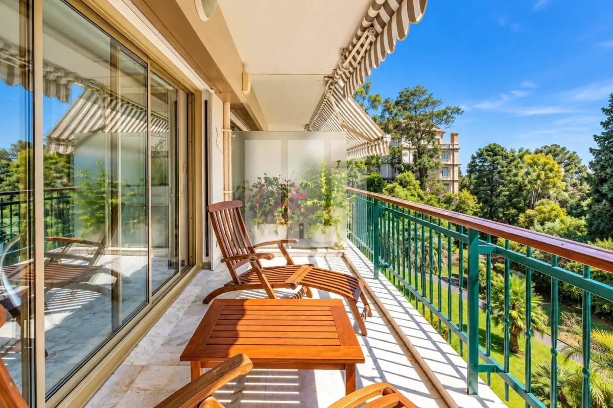 Luxury Apartment for sale in Cannes, 795 000 €, Photo 2