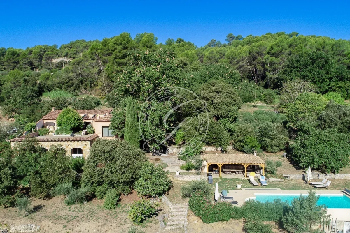 Maison de luxe à vendre à Salernes, 1 150 000 €, Photo 2