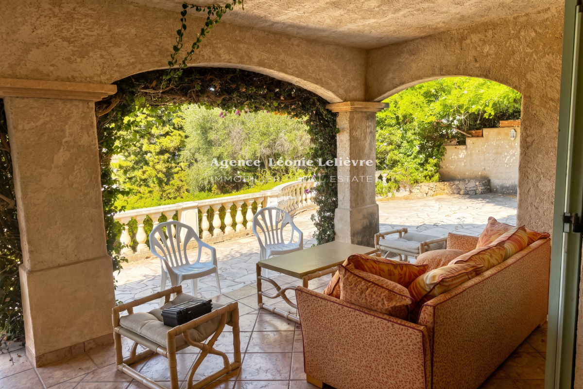 Luxury House for sale in Les Issambres, 1 590 000 €, Photo 3