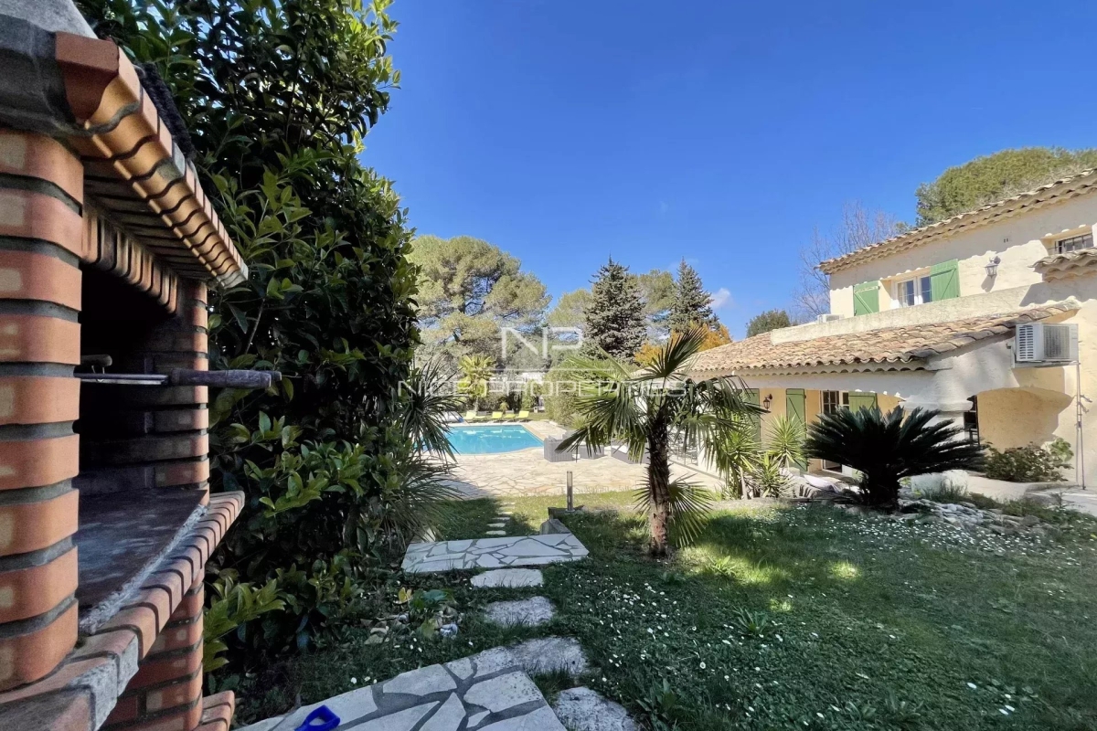 Maison de luxe à vendre à Cannes, 1 995 000 €, Photo 4