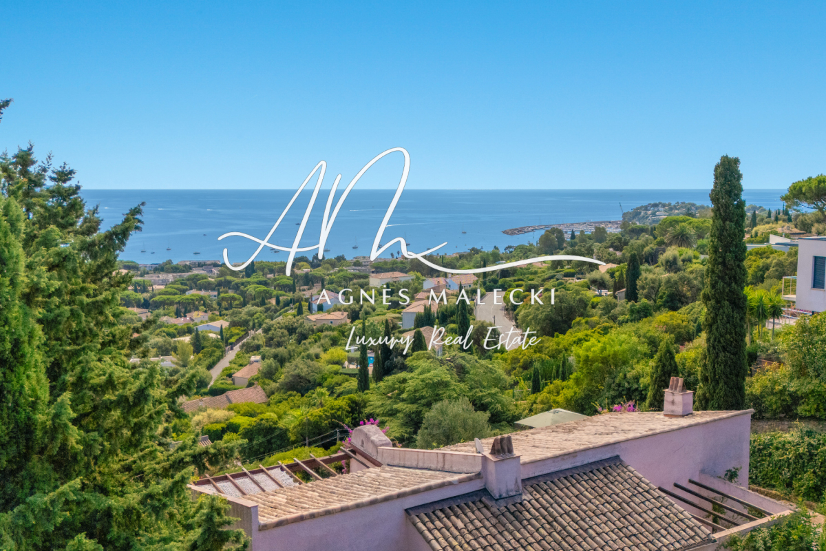 Maison de luxe à vendre à Cavalaire-sur-Mer, 1 590 000 €, Photo 6