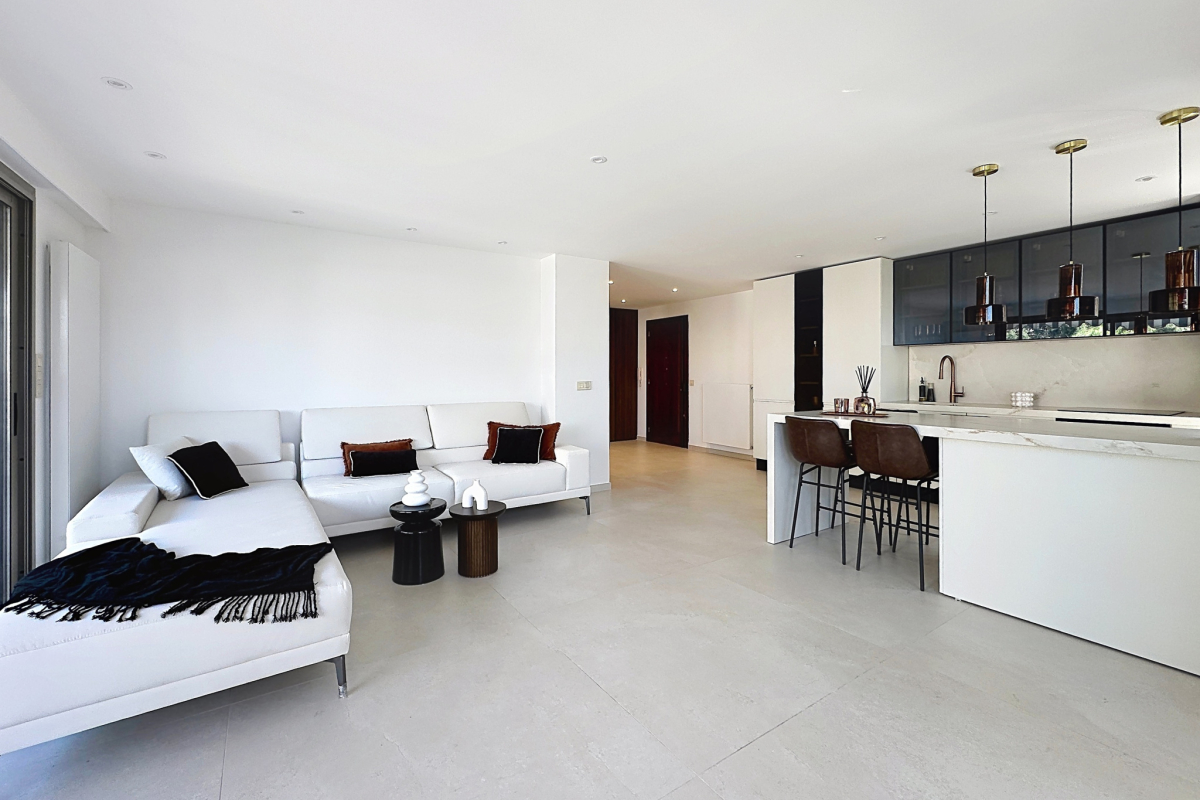 Appartement de luxe à vendre à Cannes, 858 000 €, Photo 1
