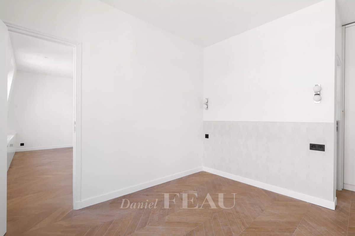 Appartement de luxe à vendre à Paris 16ème, 499 000 €, Photo 2