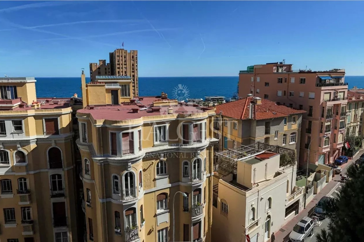 Appartement de luxe à vendre à Beausoleil, 650 000 €, Photo 1