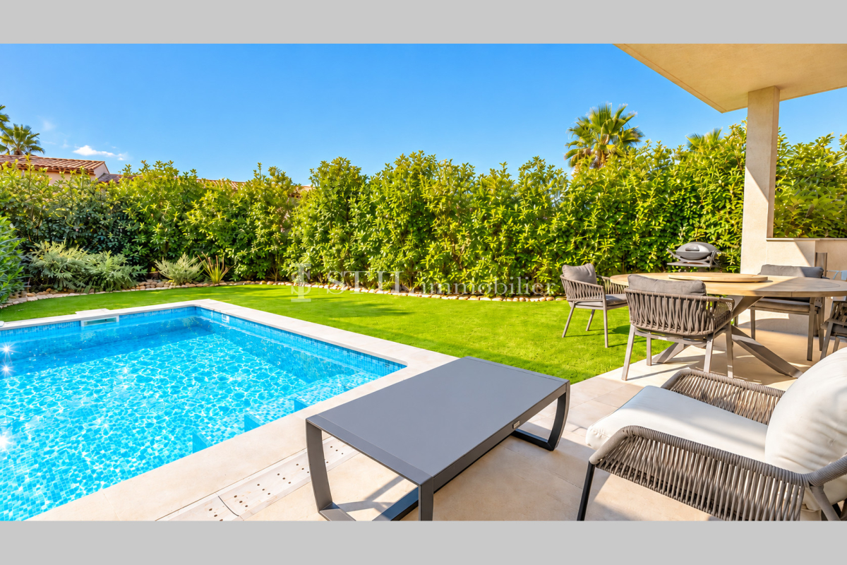 Maison de luxe à vendre à Sainte-Maxime, 1 490 000 €, Photo 1