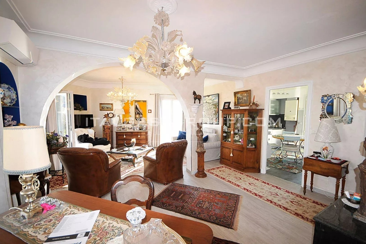 Luxury Apartment for sale in Menton, 636 000 €, Photo 3