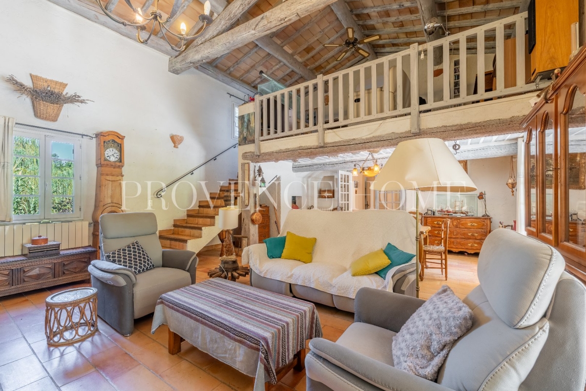 Maison de luxe à vendre à Saignon, 560 000 €, Photo 4