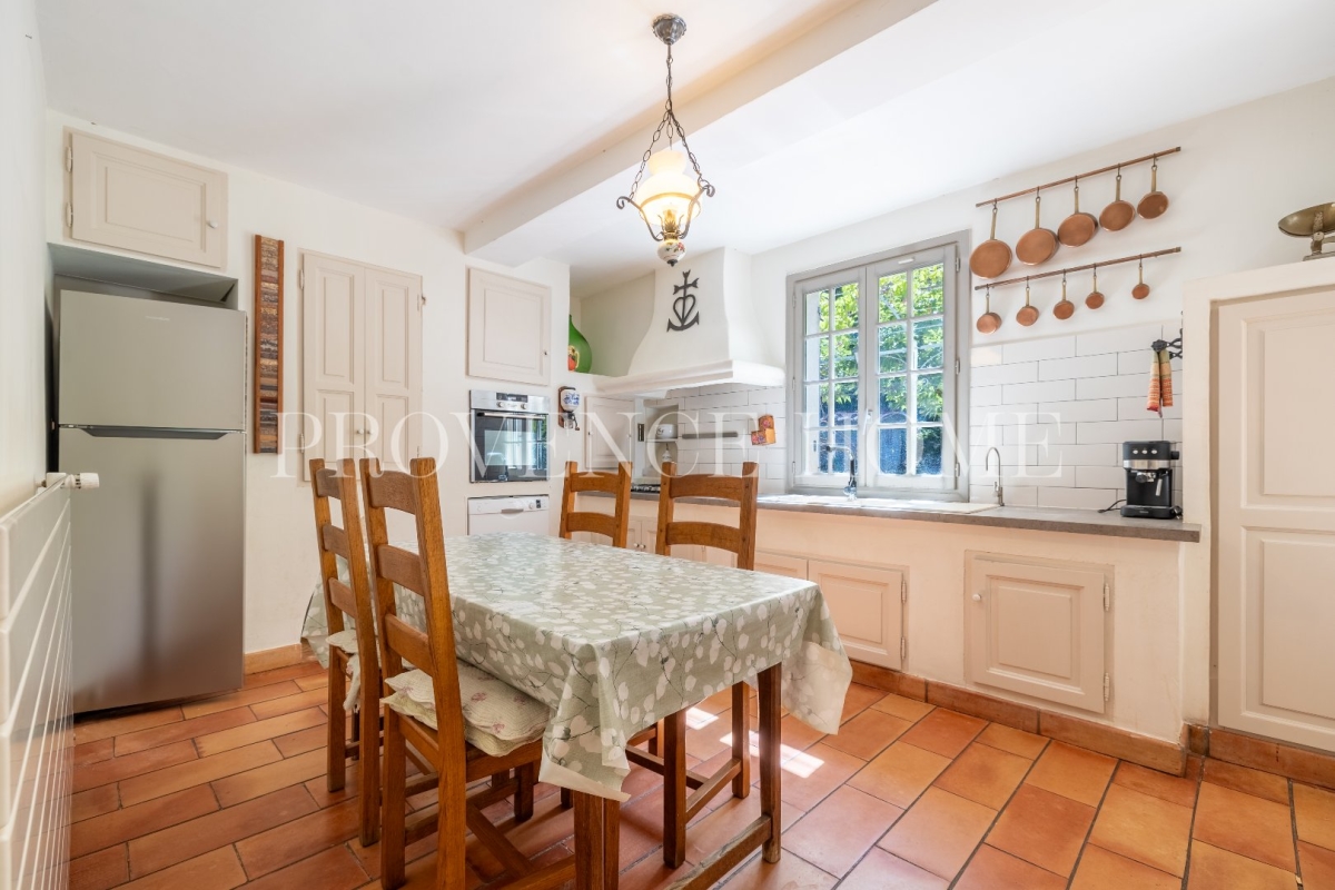Maison de luxe à vendre à Saignon, 560 000 €, Photo 6