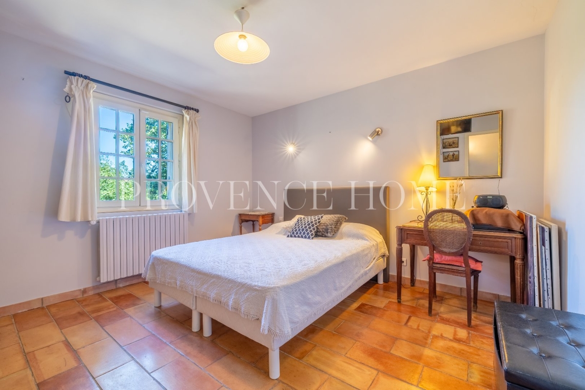 Maison de luxe à vendre à Saignon, 560 000 €, Photo 7