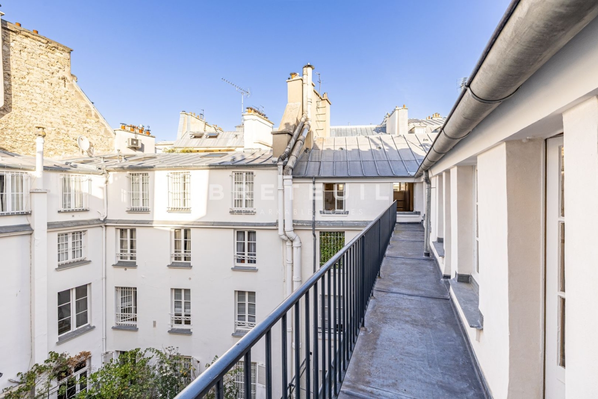 Appartement de luxe à vendre à Paris 6ème, 1 470 000 €, Photo 2