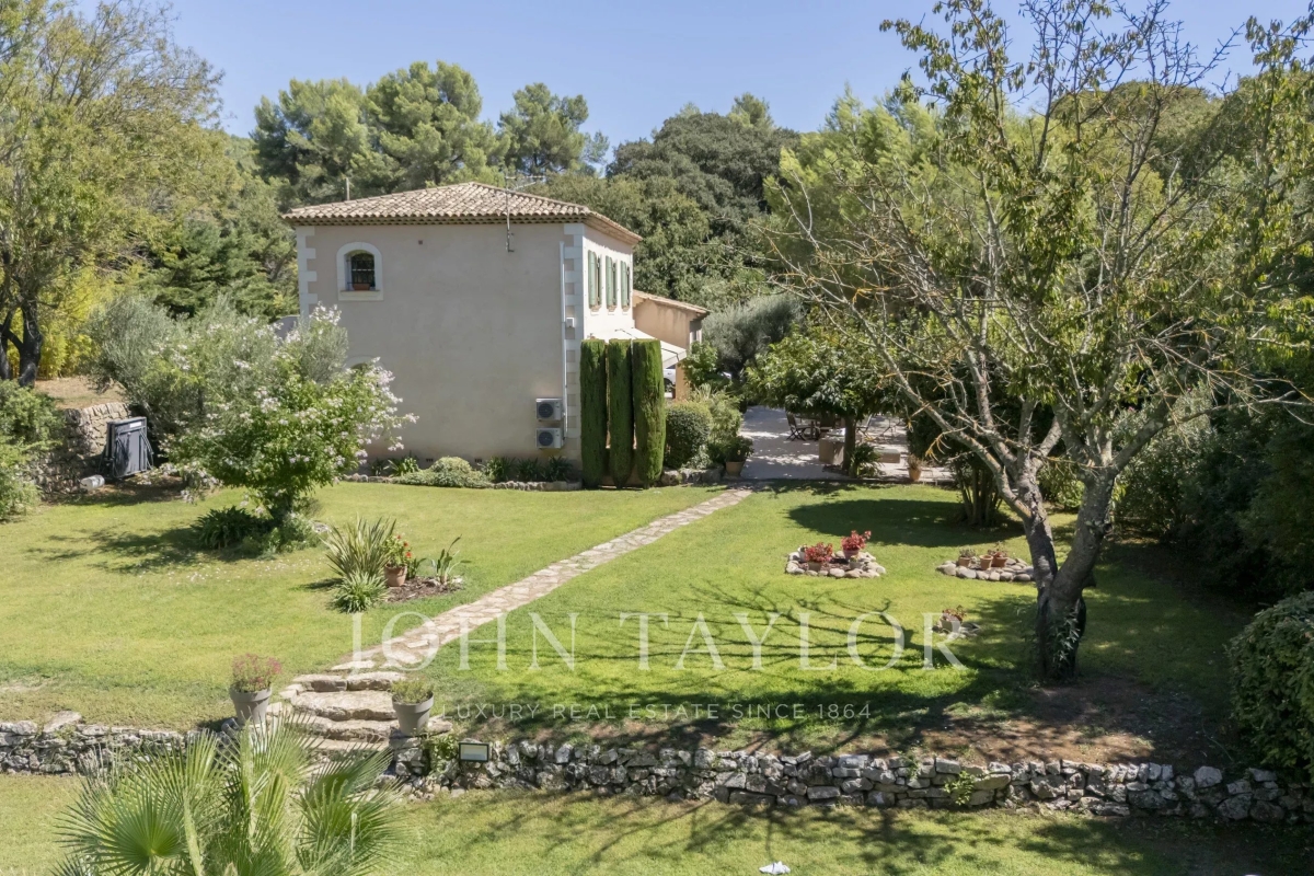 Maison de luxe à vendre à Sanary-sur-Mer, 1 420 000 €, Photo 2