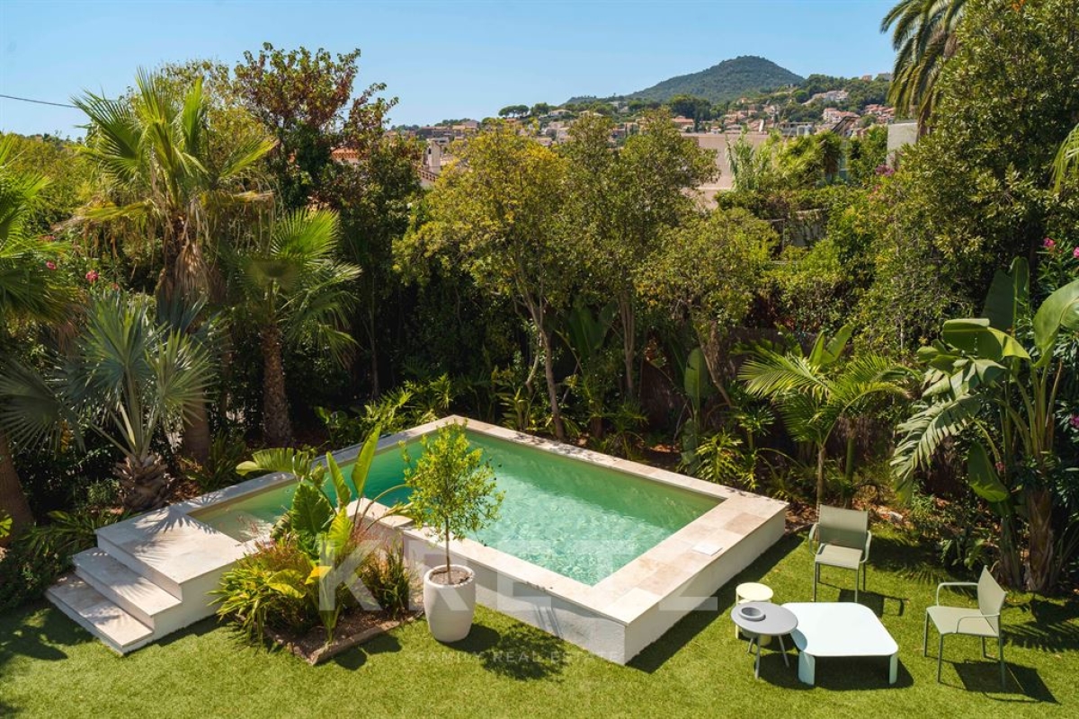 Maison de luxe à vendre à Carqueiranne, 1 750 000 €, Photo 3