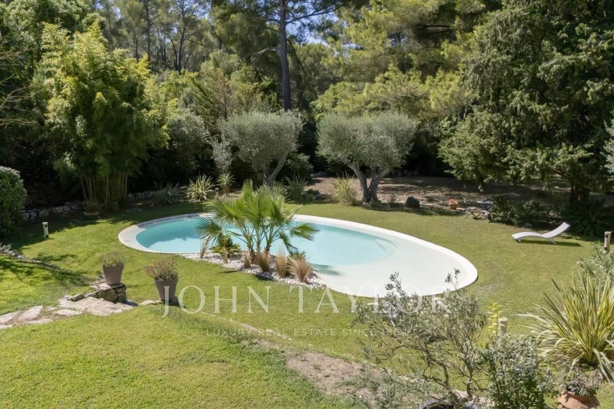 Maison de luxe à vendre à Sanary-sur-Mer, 1 420 000 €, Photo 4