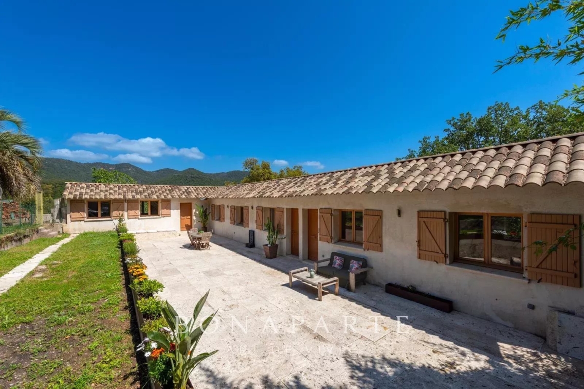 Maison de luxe à vendre à Les Adrets de l'Esterel, 2 990 000 €, Photo 6