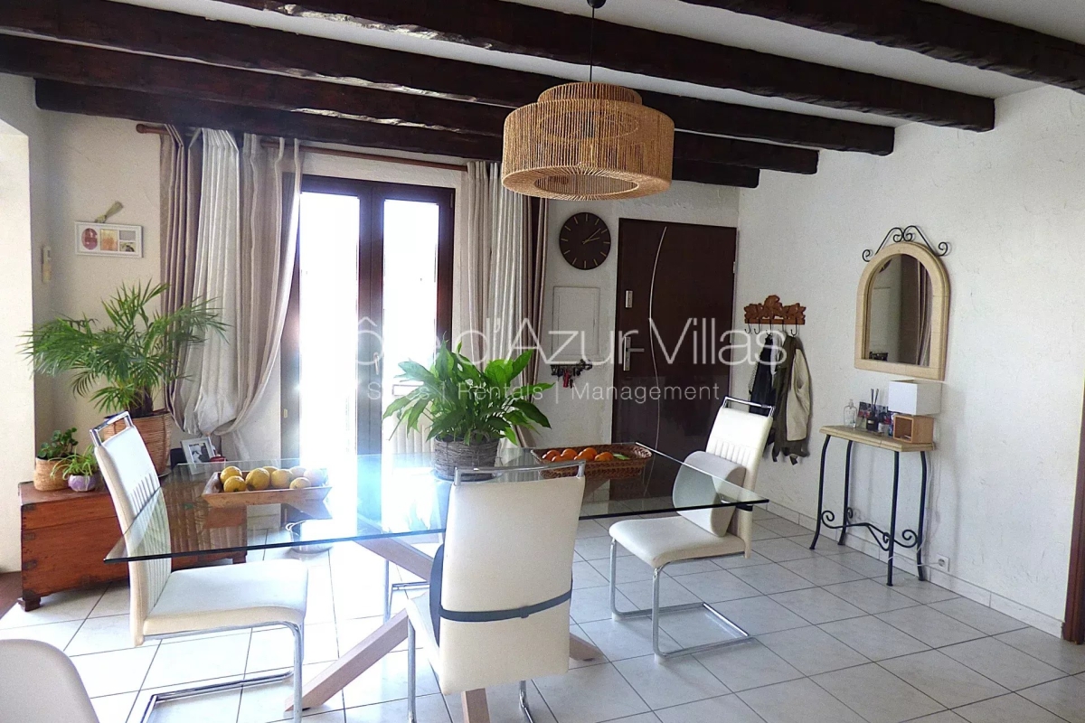 Maison de luxe à vendre à Antibes, 550 000 €, Photo 4