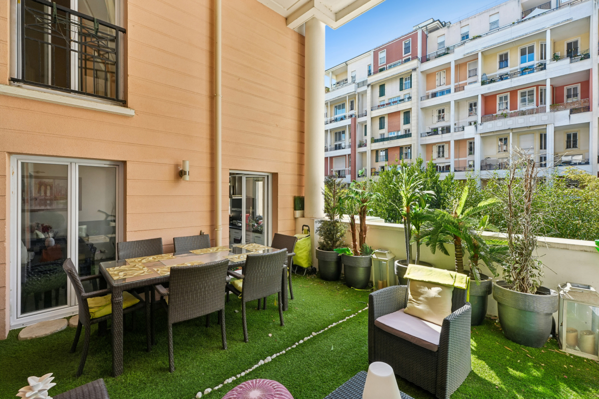 Luxury Apartment for sale in Courbevoie, 810 000 €, Photo 6