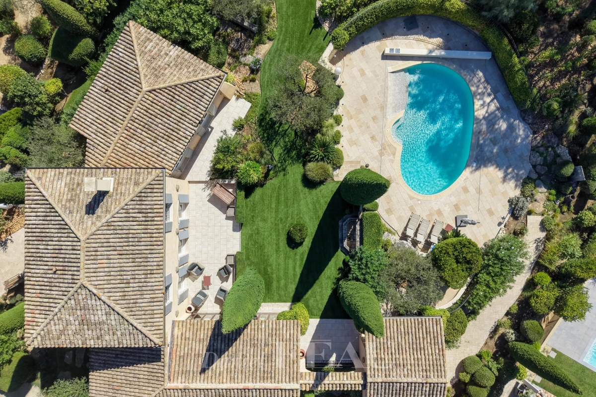 Maison de luxe à vendre à Mallemort, 1 837 500 €, Photo 2