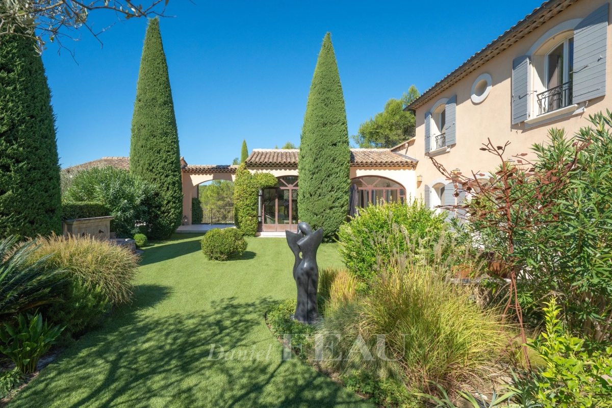 Maison de luxe à vendre à Mallemort, 1 837 500 €, Photo 3