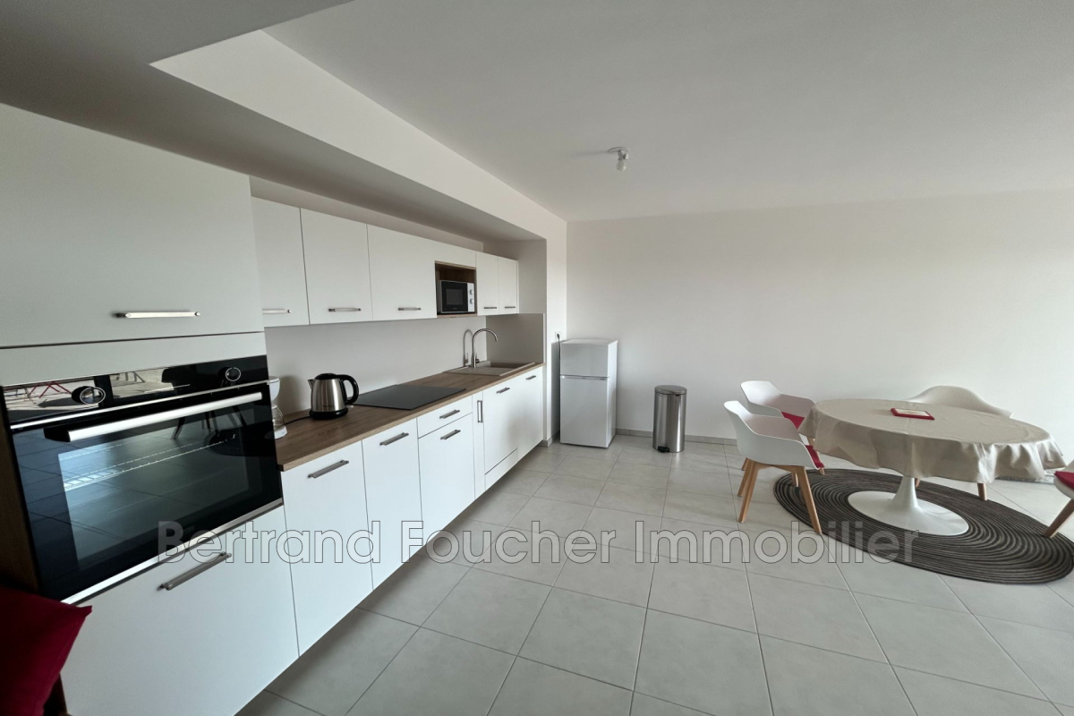 Luxury Apartment for sale in Cavalaire-sur-Mer, 399 000 €, Photo 5