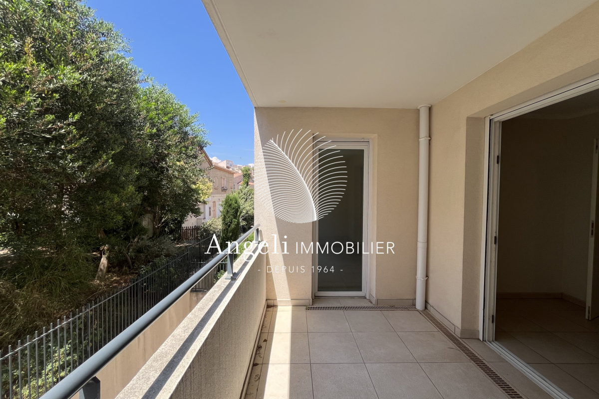 Appartement de luxe à vendre à Saint-Aygulf, 214 500 €, Photo 1
