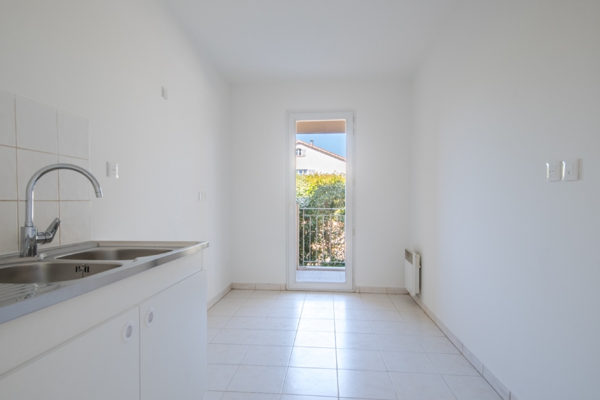 Appartement de luxe à vendre à Antibes, 382 000 €, Photo 4