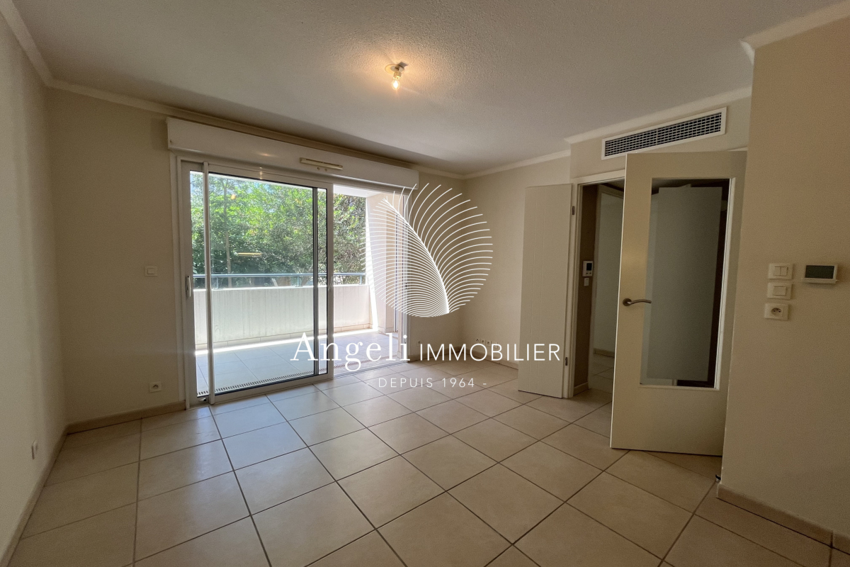Appartement de luxe à vendre à Saint-Aygulf, 214 500 €, Photo 4