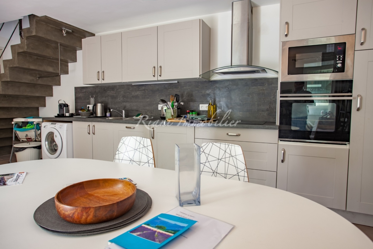 Maison de luxe à vendre à Cabrières-d'Avignon, 300 000 €, Photo 4