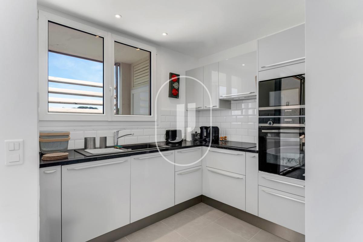 Appartement de luxe à vendre à Sainte-Maxime, 568 000 €, Photo 5